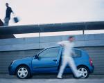 Renault Clio 3-Door 2001 года
